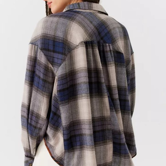 BDG Carl Slouchy Flannel Button-Down Shirt Size Small - Picture 4 of 9